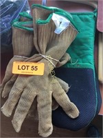 Gloves & Oven Mitts