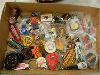VINTAGE MAGNETS, BUTTONW AND KEYCHAINS