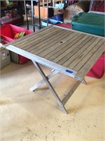 Wood folding patio table