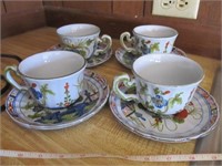 4pc Set Hand Painted Italy Stoneware Cup & Saucer