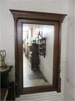 19TH CENTURY CARVED WALNUT COLUMED ENTRY MIRROR