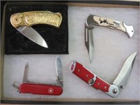 4 PC ASSORTED POCKET KNIVES (DISPLAY NOT FOR SALE)