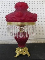 VICTORIAN STYLE PUFFY ROSE RUBY GLASS PARLOR LAMP