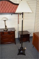 METAL FLOOR LAMP WITH SHADE, US WIRED