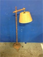 FREESTANDING LAMP