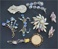 Vintage Costume Jewelery Lot