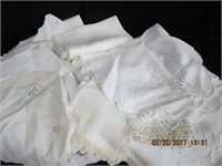 Linen and cotton bridge cloths, doilies, napkins,
