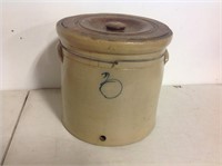 STONEWARE CROCK WITH LID