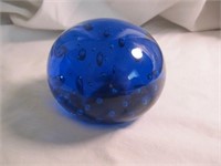 Cobalt Controlled Bubble Paperweight