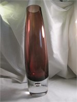Grape Cylinder Vase w/ Single Bubble Base