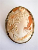 Vintage silver mounted shell cameo brooch