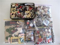 Large quantity of vintage buttons