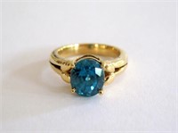 18ct yellow gold blue zircon ring 6.77gms