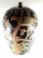 VERY LARGE CHINESE JAR W LID FEATURING PHEASANTS