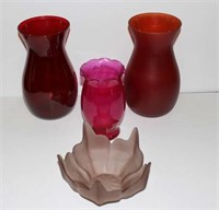 Red Glass Vases & Purple Floral Shaped Bowl