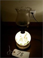 Dual Light Globe Lamp
