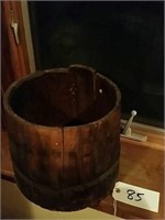 Small Oak Bucket