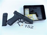 Glock M22 with Box