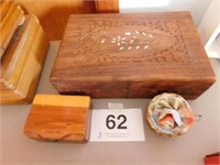Wooden jewelry box with inlay and beautiful
