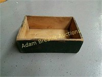 Vintage 10 x 14 Finger Joint wood box