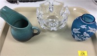 GLASS AND POTTERY LOT