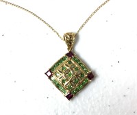 14K GOLD GREEN AND RED GEMSTONES NECKLACE 4.4 G