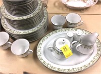NORITAKE PRINCETON SERVICE FOR 12 WITH EXTRAS