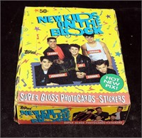 '89 Topps Super Heroes New Kids On The Block Cards