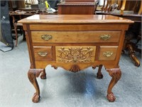 CHIPPENDALE 4 DRAWER EXTRAVAGANT COMMODE
