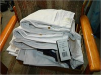 8 pr white, 2 pr Denim Rock & Republic Jeans