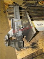 6.5" Shop Vise on Stand