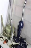 GE & Oreck Vacuum & Sweeper