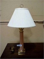 Accent lamp with pink and brass finish base
