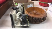 Box lot of nut bowl & book ends