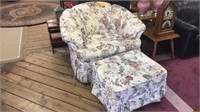 Floral overstuffed club chair w/ matching ottoman