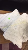 Lace tablecloths machine made