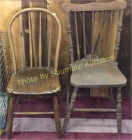 Pair wooden chairs