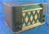 Antique Shortwave broadcast radio