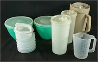 Lot of Tupperware containers with lids