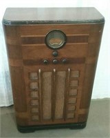 Vintage floor model radio