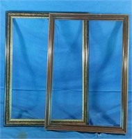 2 Vintage wooden picture frames - good condition