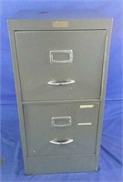 Metal 2-drawer filing cabinet.  In good condition