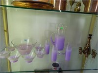 SHELF LOT OF GLASSWARE - PURPLE TO FROST GLASSES &