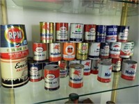 SHELF LOT OF COLLECTIBLE OIL CANS - MOBILOIL, CART