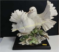 Giuseppe Armani "Pair of Doves" Porcelain Figurine