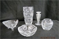 Crystal pieces, candy dishes, flower vases and