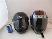 2 casques de moto-BIEFFE ( M 58 ) et HJC