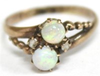 10K Gold, Opal, & Diamond Ring