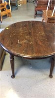 Ethan Allen Old Tavern table