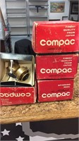 LOT COMPAC FISHING REELS WITH BOX